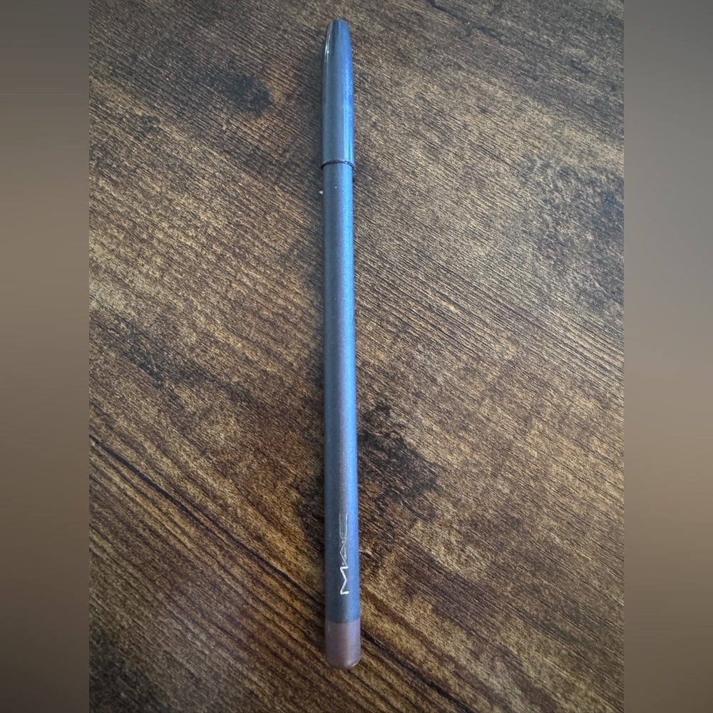 VINTAGE | MAC Original Lip Liner | Cork